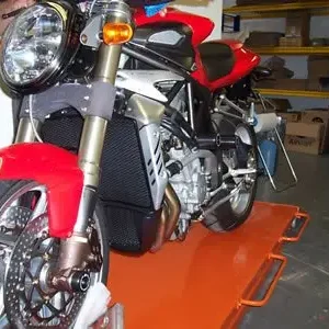 Hit sprzedaży Slidery przedniego zawieszenia RG RACING MV AGUSTA F4 / BRUTALE 750-910 (NOT 910R) BLACK