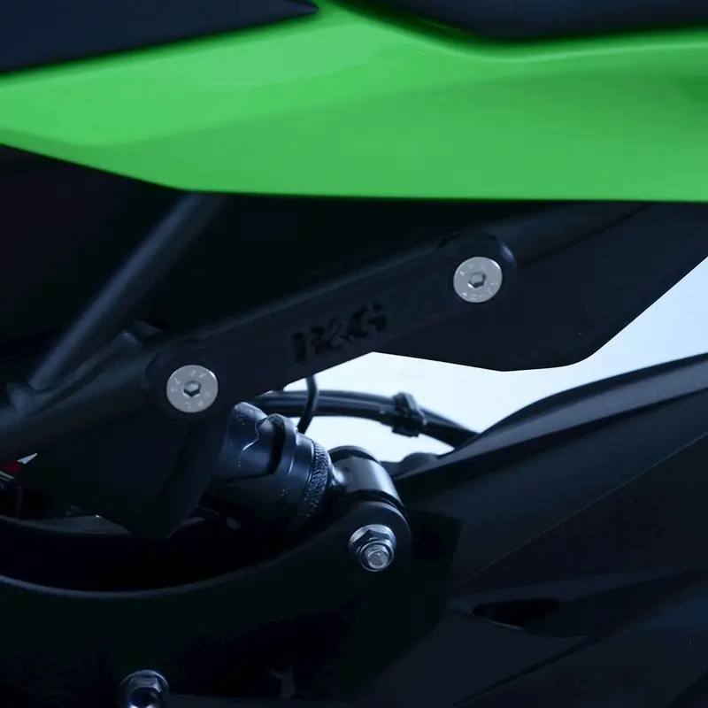 Zaślepka podnóżka RG RACING ZESTAW KAWASAKI ZX-25R 20- BLACK Okazja