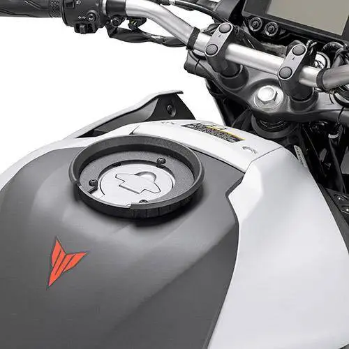Bestseller Mocowanie tanklock GIVI - YAMAHA MT-03 321 (20)