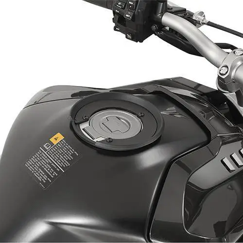 Bezpieczna płatność Mocowanie tanklock GIVI YAMAHA MT-10 (16 > 17)