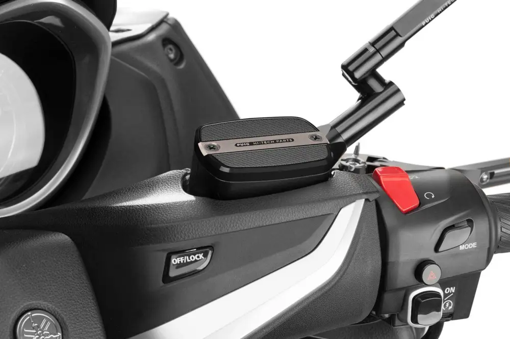 Bezpieczna płatność Pokrywa zbiorniczka płynu hamulcowego PUIG (Yamaha T-Max)