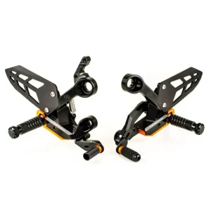 Oferta limitowana Zestaw regulowanych podnóżków z dźwigniami GILLES VCR38GT2-KT04 KTM (wybrane modele) czarno-pomarańczowy